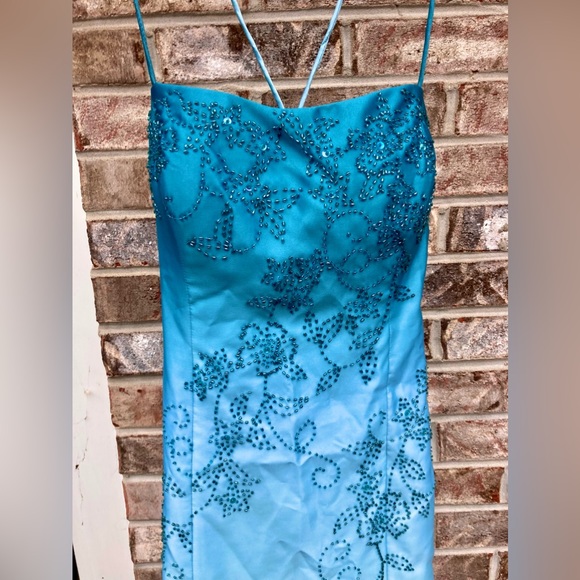 Y2K LE Beaded Jump Turquoise/Teal Ombré Prom Dress - Picture 8 of 9
